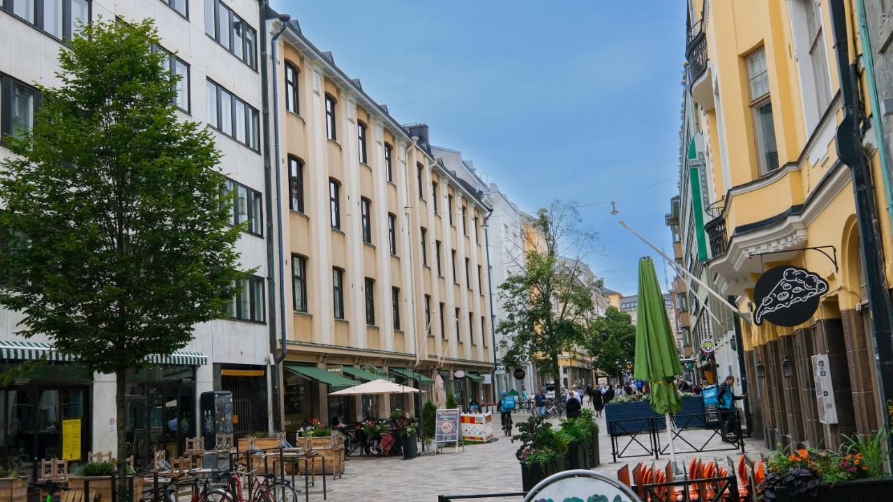 Nice Studio Apartment On A Pedestrian Street Helsinki Exterior photo